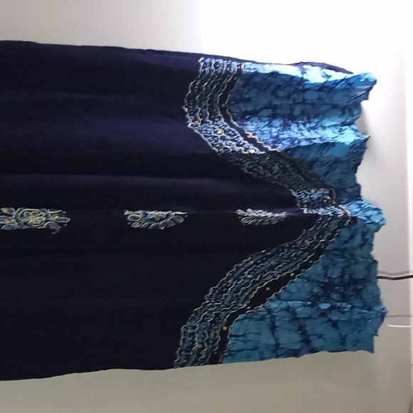 SUNDRESS - Picture 2 of 4